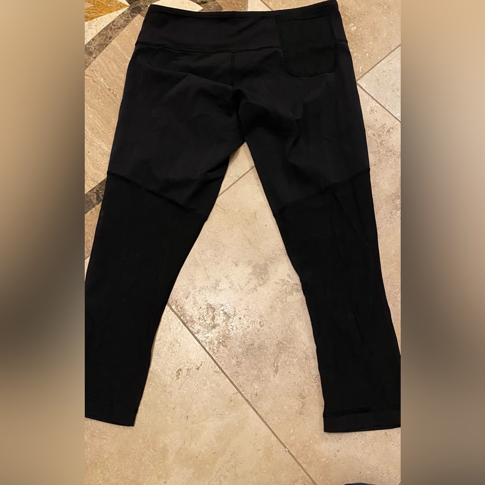 Lululemon mid length legging